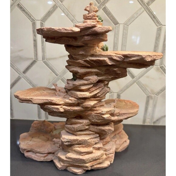 Friends Of The Feather Rock Cliff Waterfall Display Stand With Five Figurines - Picture 6 of 13